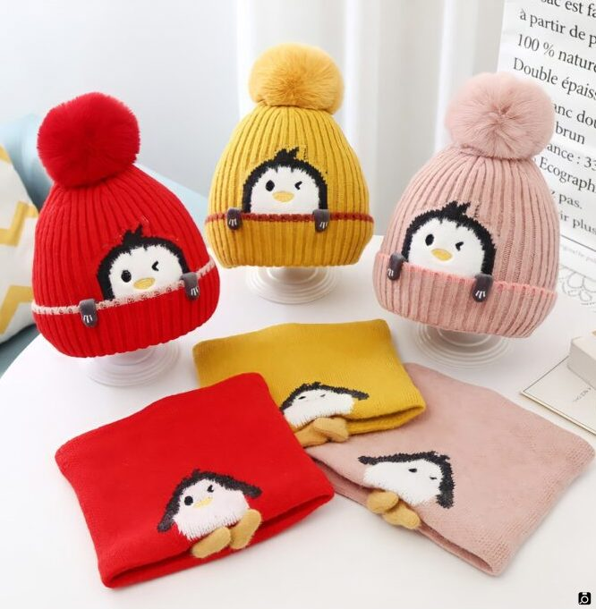 شال و کلاه پنگوئن بچگانه با رنگ های زیبا