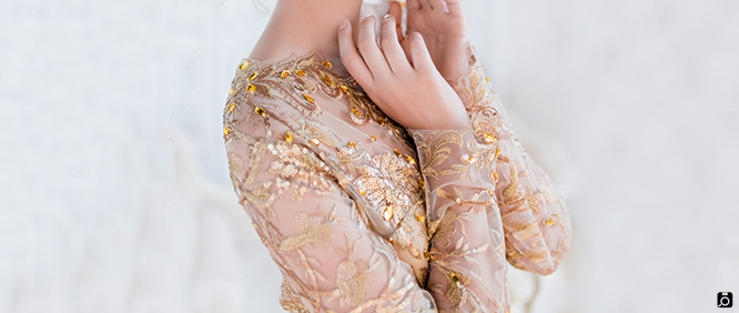 لباس عروس مدل شاین‌ طلایی 
