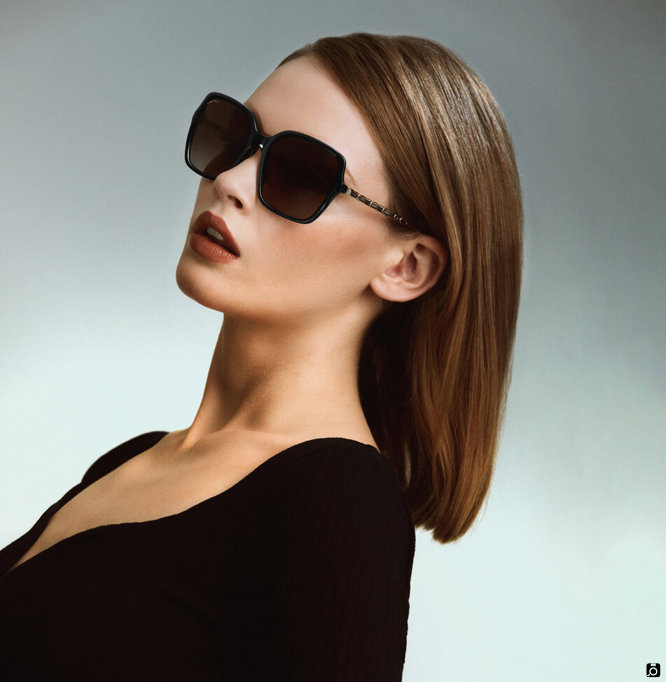 عینک آفتابی زنانه فناورانه و مدرن