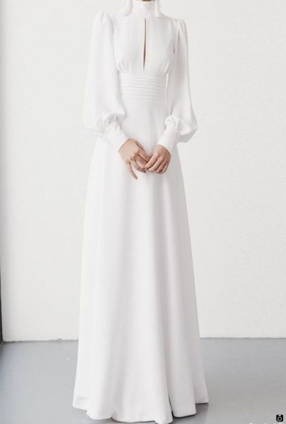 لباس نامزدی سفید پوشیده ساده و شیک