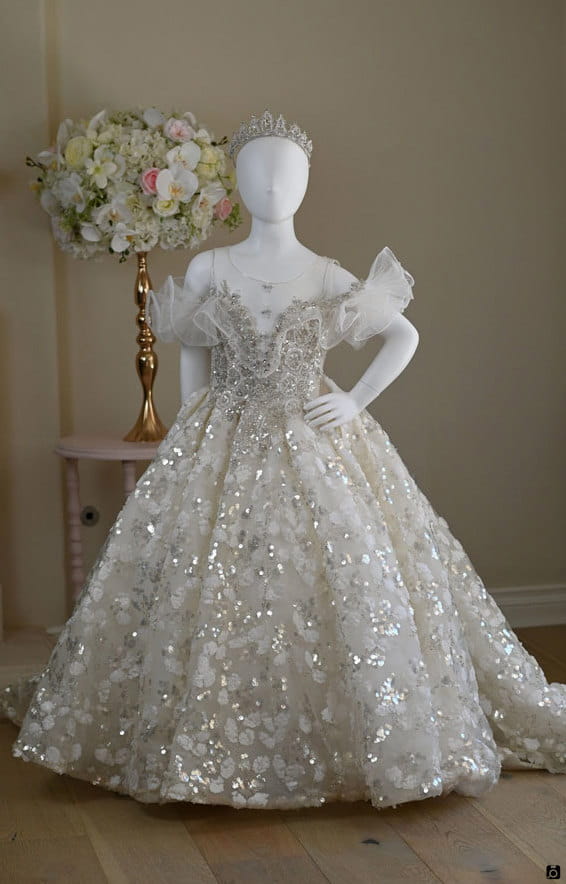 مدل لباس عروس بچه گانه پرنسسی