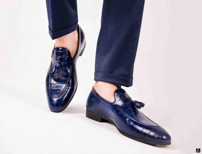 کفش چرم جدید مردانه با طراحی زیبا و جذاب