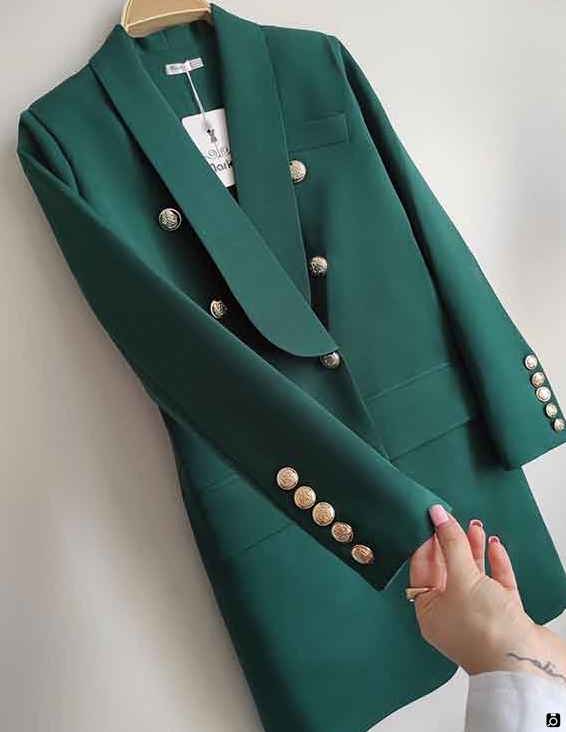 کت دخترانه سبز مناسب برای موقعیت‌های رسمی و کاری