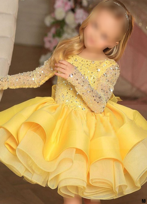 لباس پرنسسی دخترانه با جزئیات تزئینی فراوان