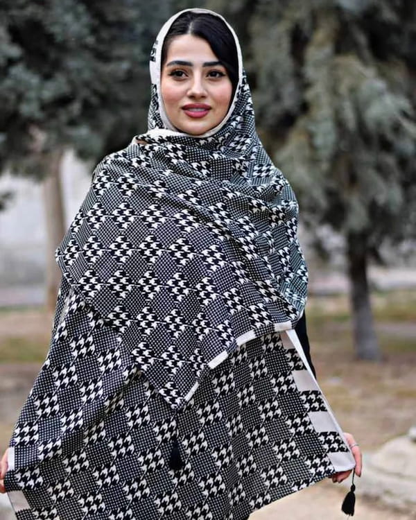 عکس-روسری زنانه نخی