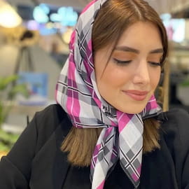 روسری زنانه نخی