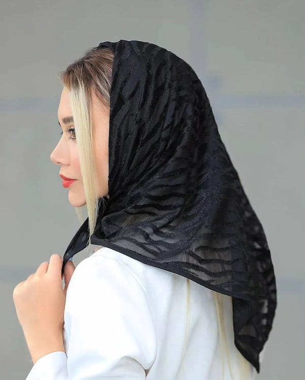عکس-روسری گلدوزی زنانه