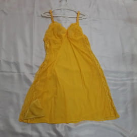 لباس خواب زنانه زرد