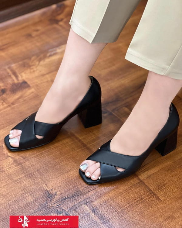 عکس-کفش مجلسی زنانه چرم تک رنگ