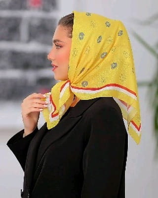 عکس-مینی اسکارف زنانه زرد