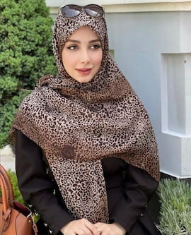 شال زنانه نخی تک رنگ