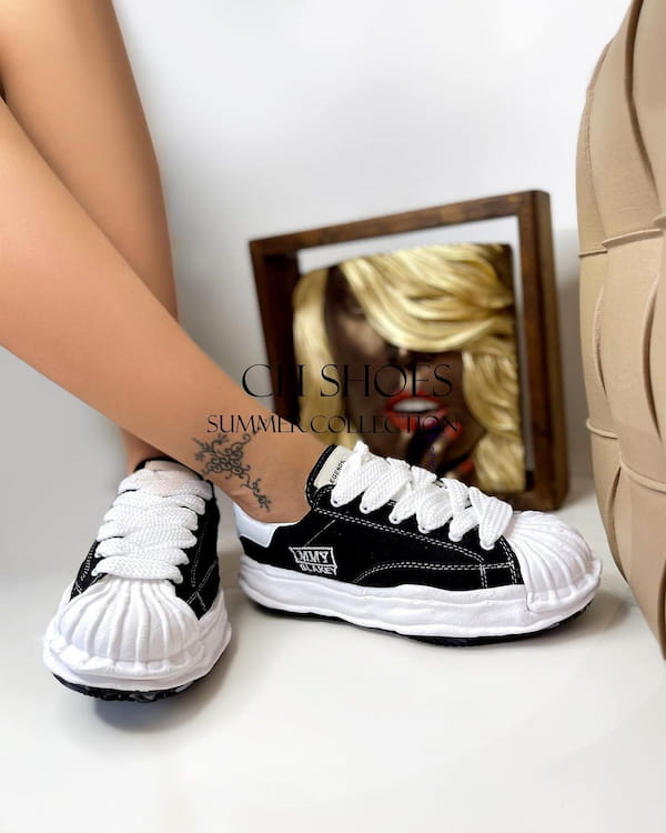 عکس-کفش دخترانه ونس