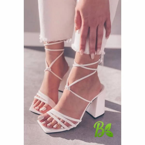 عکس-کفش پاشنه دار زنانه چرم صنعتی سفید