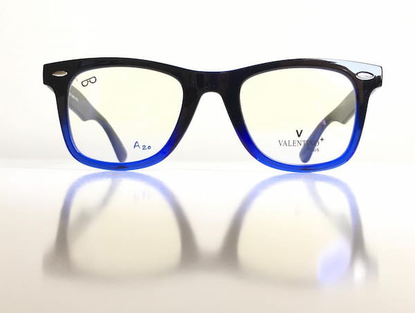 عکس-عینک طبی زنانه آبی کاربنی