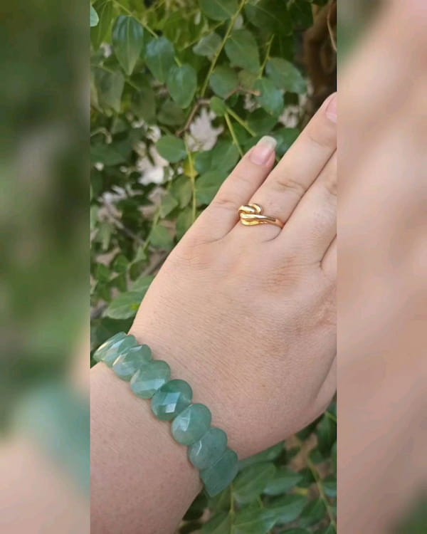 عکس-دستبند زنانه سبز