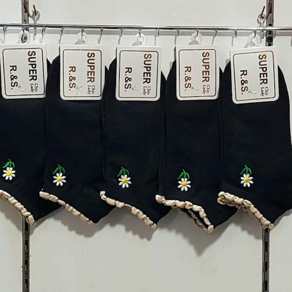 عکس-جوراب گلدوزی زنانه کبریتی
