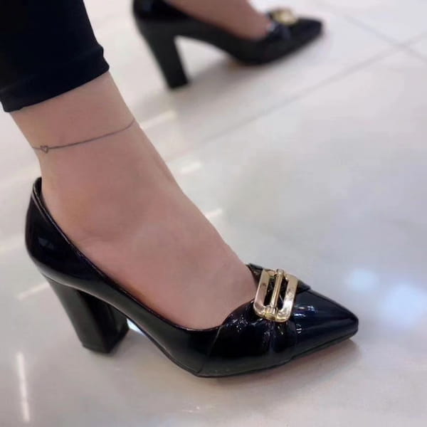 عکس-کفش زنانه ورنی طلایی