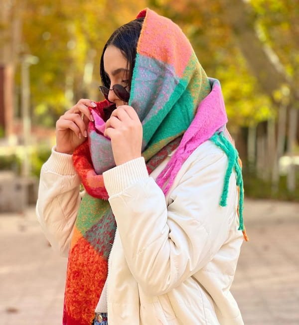 عکس-روسری زنانه پشمی پاستلی