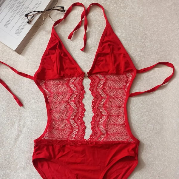 عکس-لباس شنا دخترانه قرمز