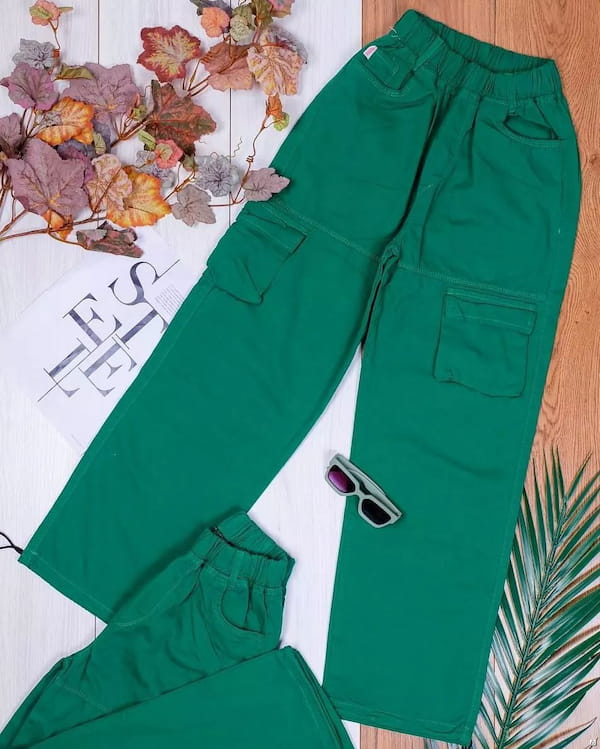 عکس-شلوار جین بچگانه کارگو سبز