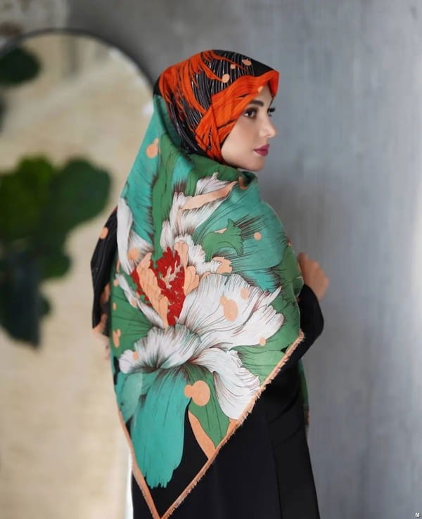 عکس-روسری زنانه پنبه تک رنگ