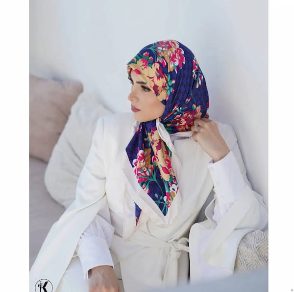 عکس-روسری زنانه ابریشم توییل گوچی