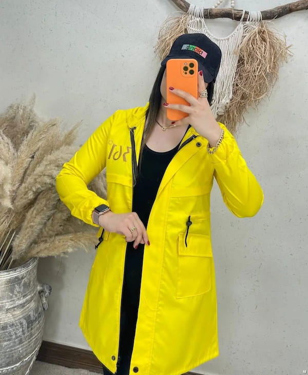 عکس-بارانی زنانه کتان زرد