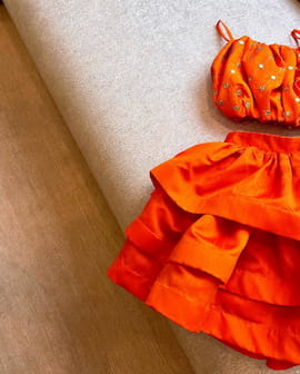 ست پوشاک عروسکی زنانه نارنجی