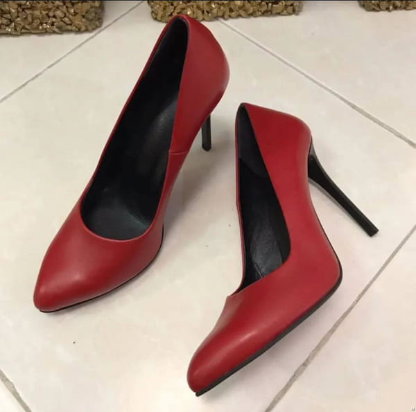 عکس-کفش زنانه قرمز