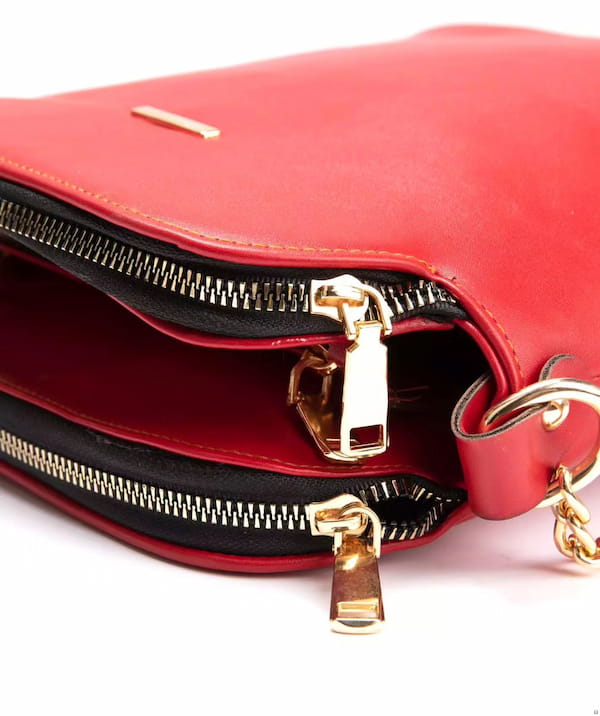 عکس-کیف زنانه قرمز
