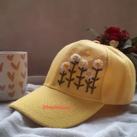 کلاه گلدوزی زنانه زرد