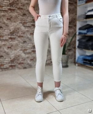 عکس-شلوار جین زنانه سفید