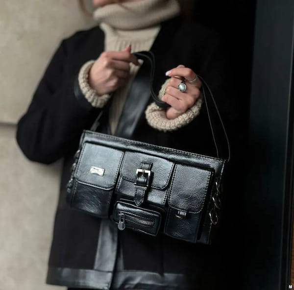 عکس-کیف دخترانه چرم