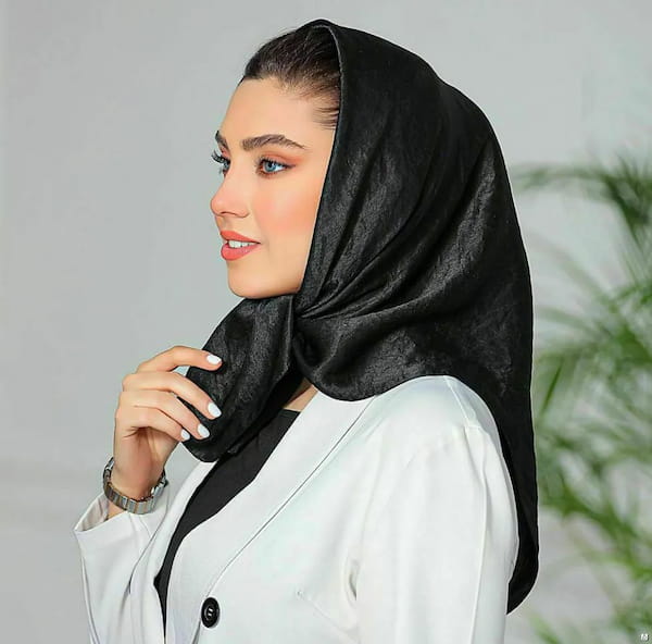 عکس-مینی اسکارف زنانه مشکی