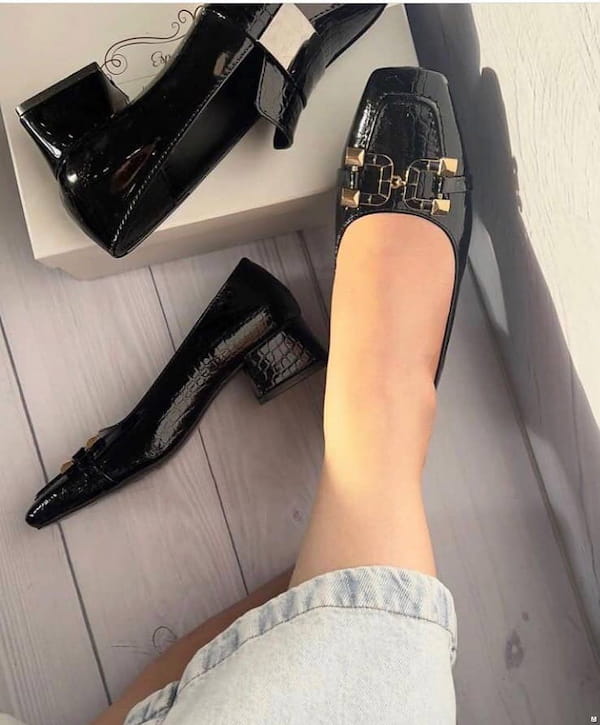 عکس-کفش کفش پاشنه دار زنانه ورنی طلایی
