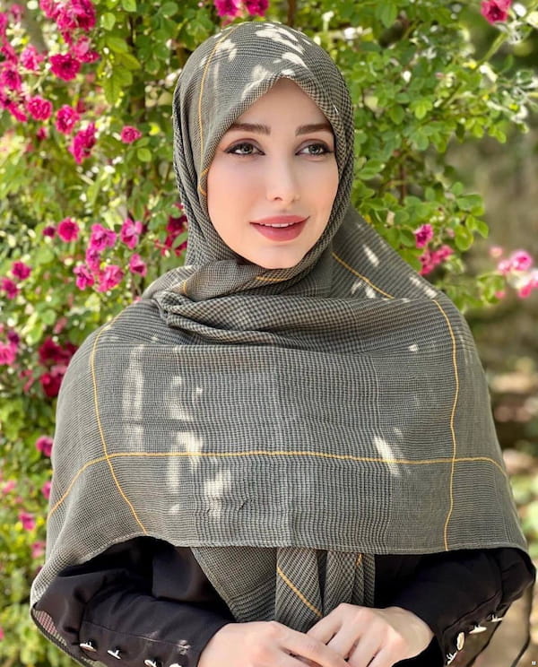 عکس-روسری زنانه نخی