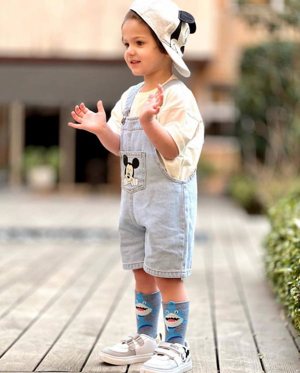 عکس-جوراب بچگانه جین آبی روشن