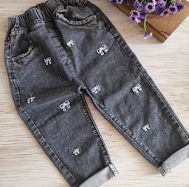 شلوار جین بچگانه گلدوزی زغالی