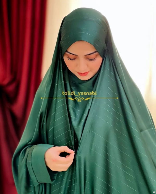 عکس-چادر زنانه ابریشم سبز