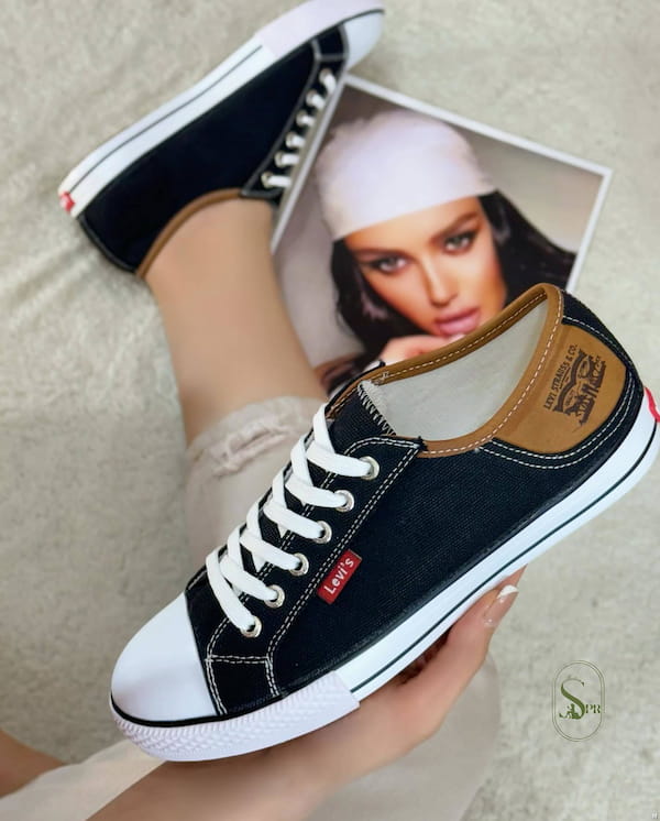 عکس-کفش دخترانه سفید