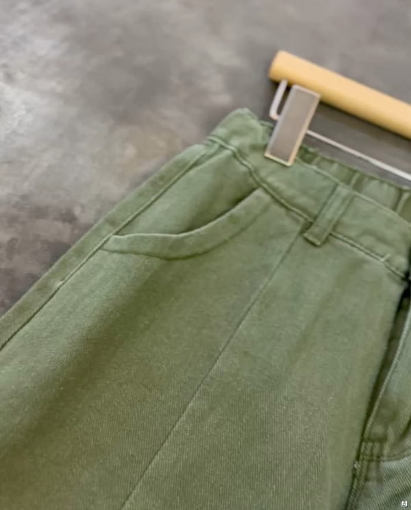 عکس-شلوار جین بچگانه سبز