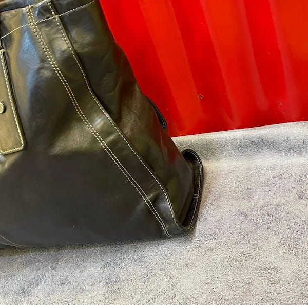 عکس-کیف زنانه چرم طبیعی مشکی