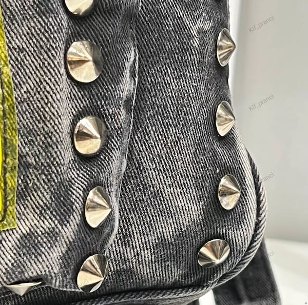 عکس-کیف زنانه جین تک رنگ