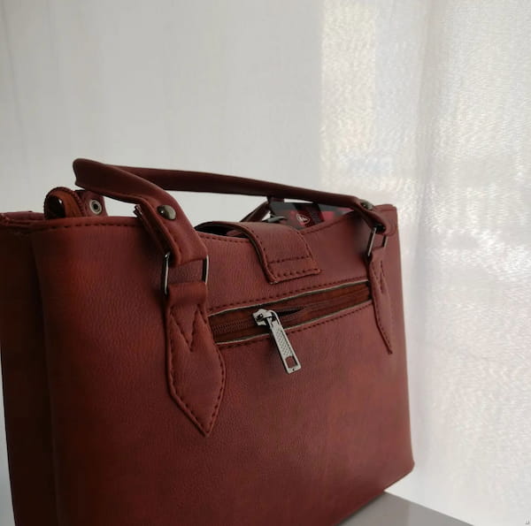 عکس-کیف زنانه چرم قهوه ای