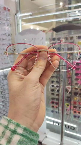 عینک طبی شیشه دخترانه تیفانی