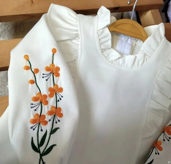عکس-پیراهن گلدوزی بچگانه کرپ مازراتی سفید