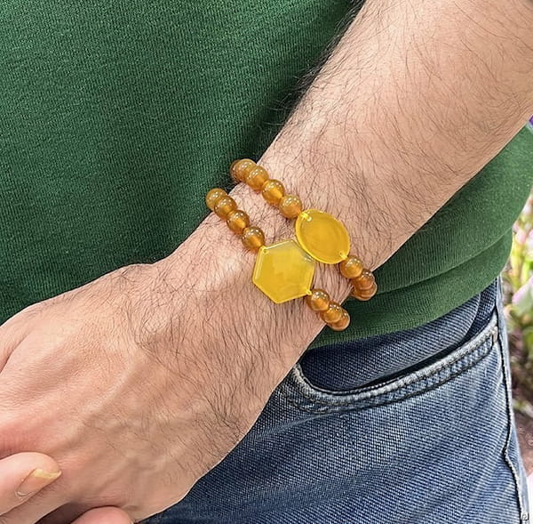 عکس-دستبند دخترانه عقیق زرد