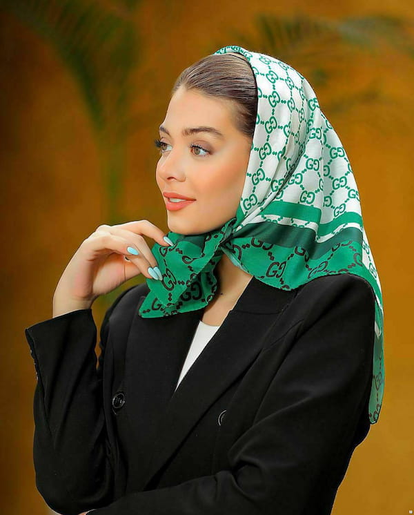 عکس-مینی اسکارف زنانه نخی