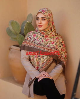 روسری زنانه نخی