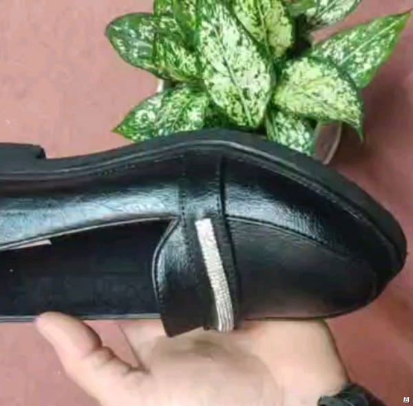 عکس-کفش زنانه مشکی